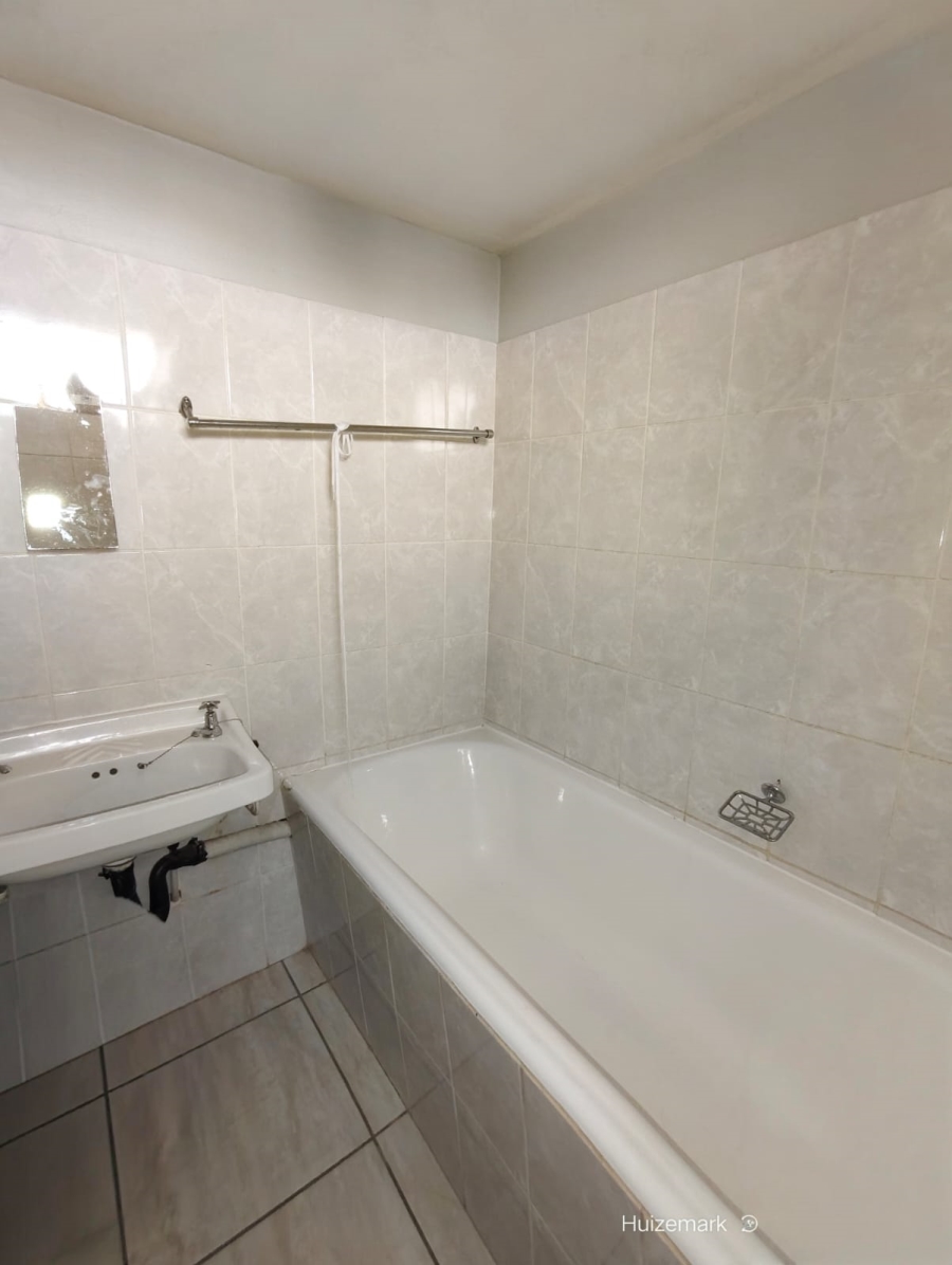 1 Bedroom Property for Sale in Sasolburg Ext 2 Free State